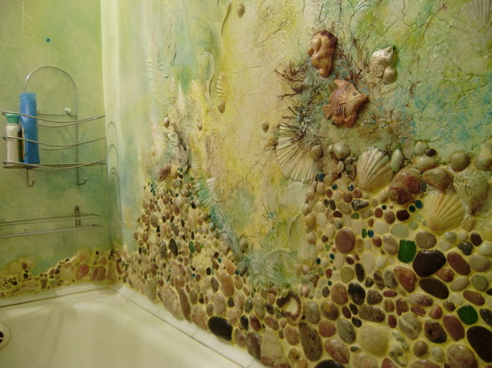 mur rétroéclairé dans l'intérieur de la salle de bain