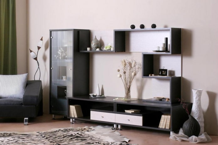 Mur décoratif dans le salon