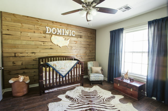 mur d'accent à l'intérieur d'une chambre d'enfant