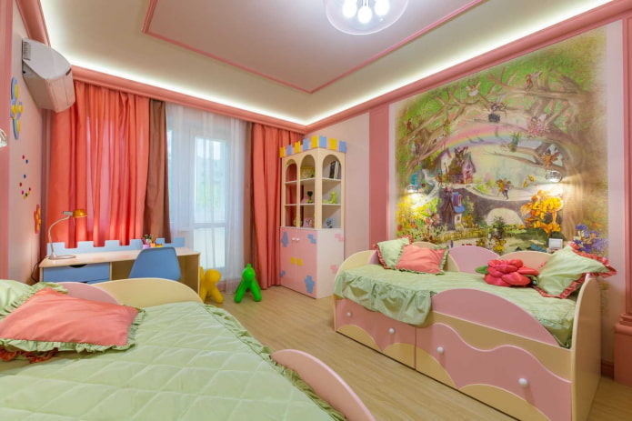 panneau mural à l'intérieur de la chambre d'enfant