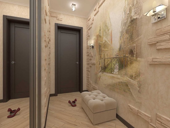 panneau mural dans l'intérieur du couloir