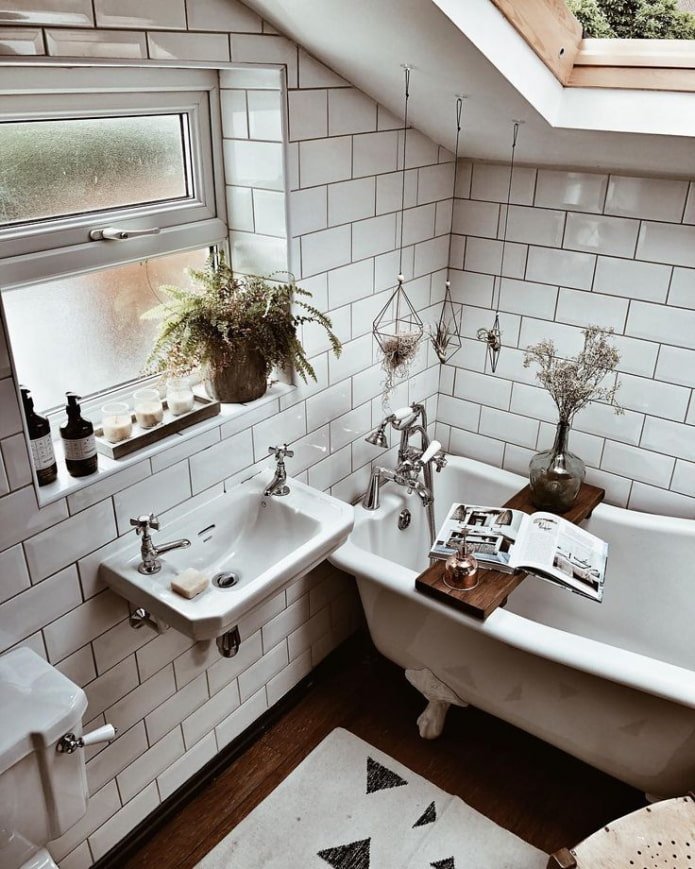 salle de bain mansardée