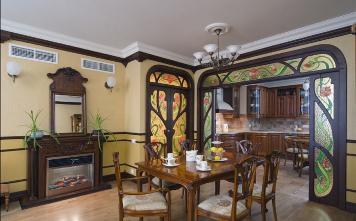 Style Art Nouveau dans la salle à manger