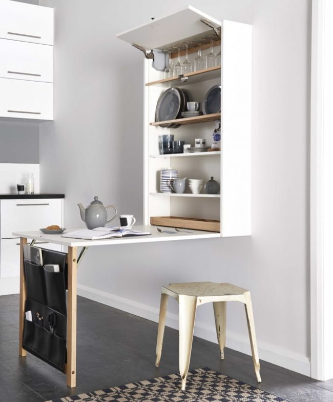 Table pliante transformable