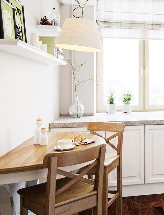 Table semi-circulaire en bois