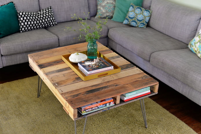 Table basse en palettes