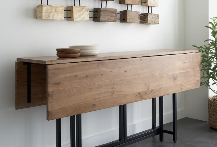Design étroit en forme de livre à l'intérieur