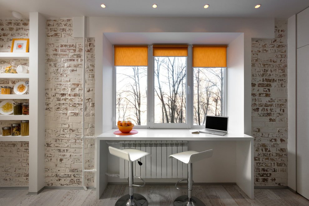 Table de rebord de fenêtre : types, matériaux, idées de design, formes, photos d'intérieur