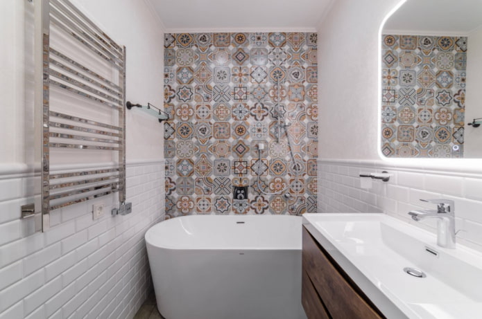 carrelage oriental dans la salle de bains