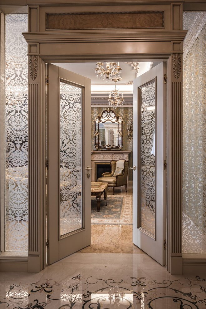portes claires avec Inserts intérieurs