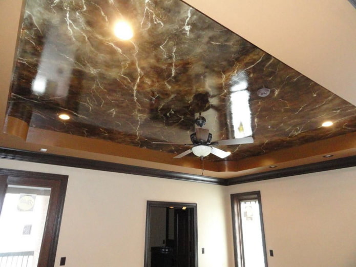 plafond tendu en marbre
