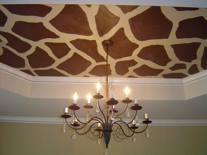 tissu extensible texturé sous la girafe