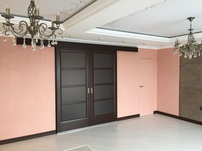 porte en wengé avec verre foncé