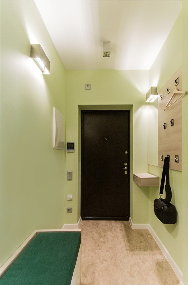 conception de couloir en couleurs claires