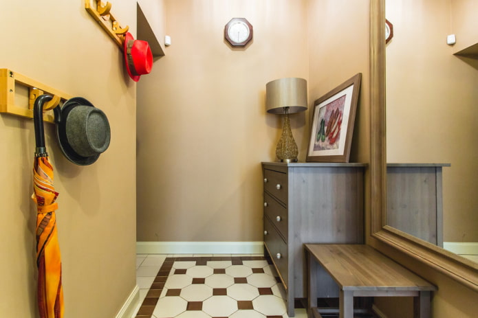 Intérieur du couloir beige