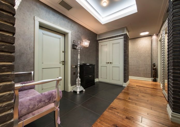 Schéma de couleurs du couloir dans le style loft