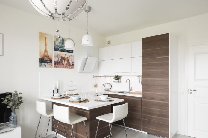 murs blancs dans l'intérieur de la cuisine