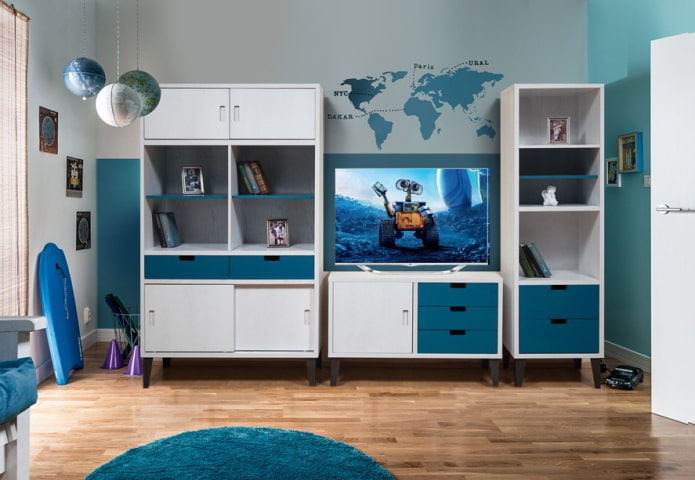 Meuble TV à l'intérieur de la chambre d'enfant