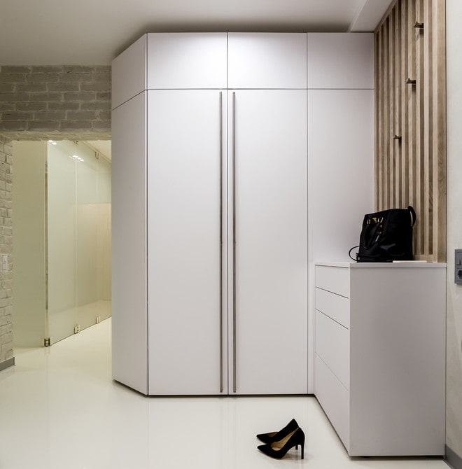 Armoire de style minimaliste