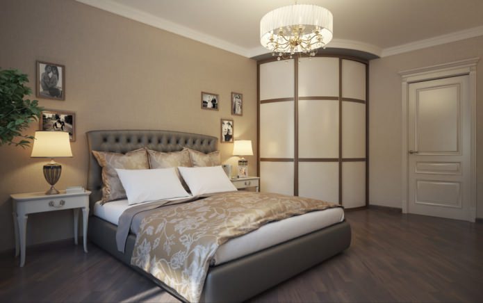 armoire d'angle à rayon dans la chambre