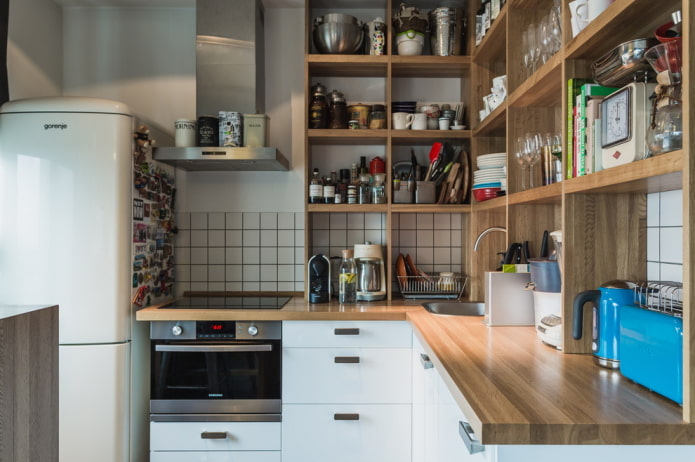 Systèmes de rangement d'angle dans une cuisine