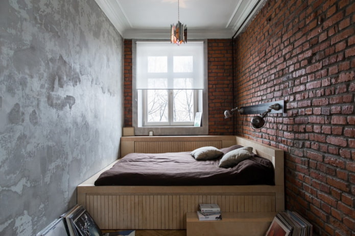 Chambre de style loft dans un immeuble Khrouchtchev