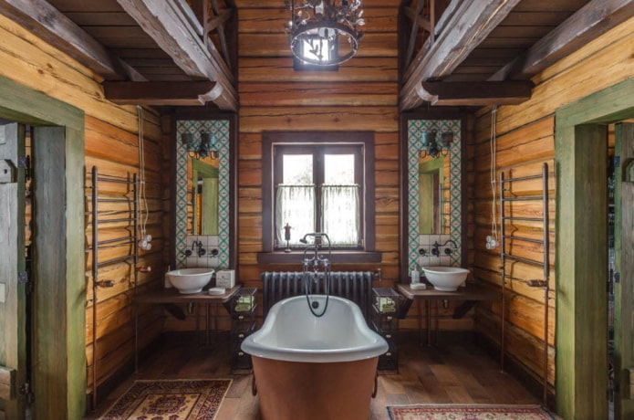 Grande salle de bain en bois