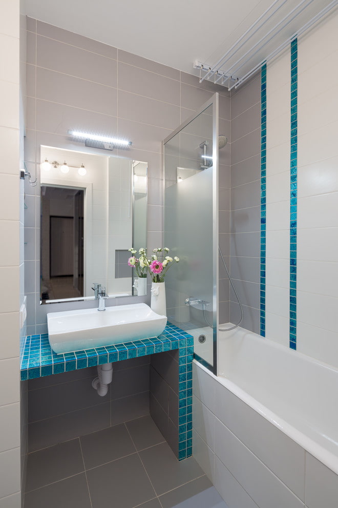 salle de bain séparée