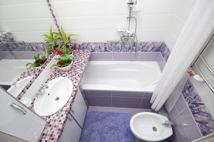 Salle de bain aux tons lilas