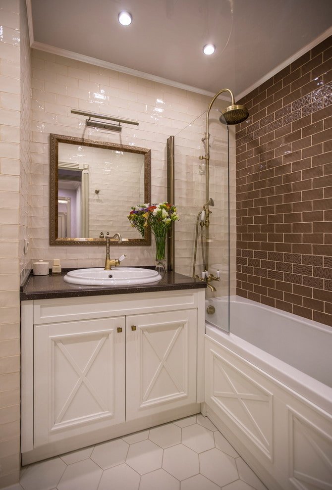Meubles de salle de bain de style classique