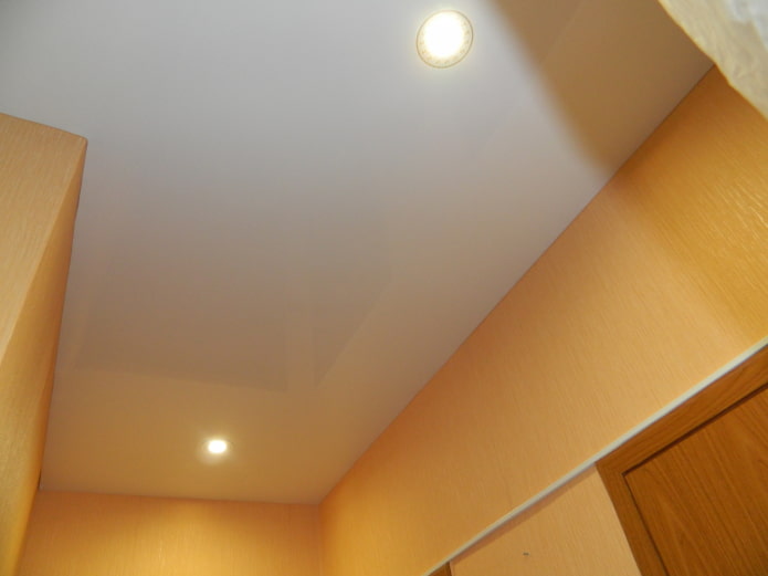 plafond tendu sans espace 