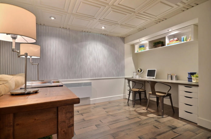 dalles de plafond à l'intérieur