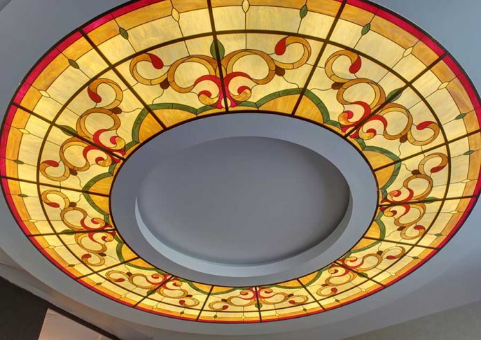 conception de vitrail rond