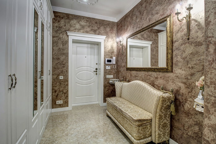 Modèle de porte d'entrée de style classique