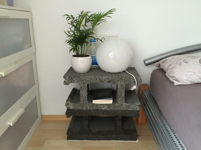 Socle en blocs de béton