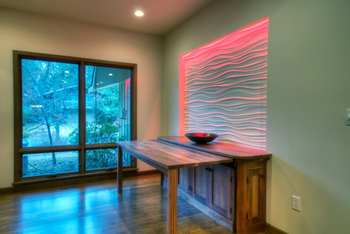 plateau de table coulissant intégré à une armoire