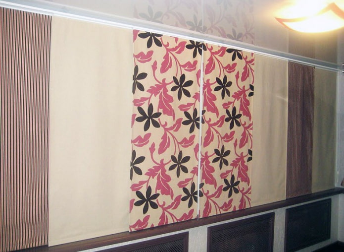 short Panneaux japonais sur la loggia