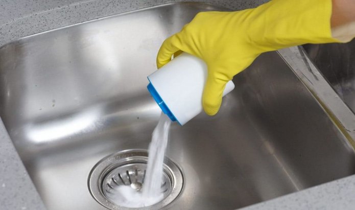 poudre pour déboucher les canalisations