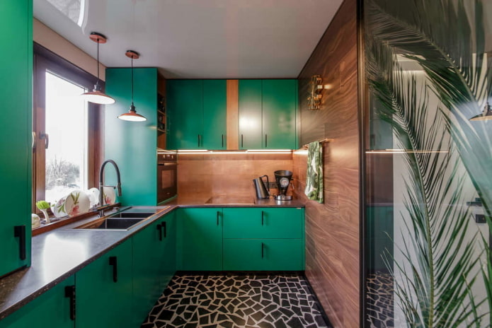 Cuisine design aux tons vert et marron