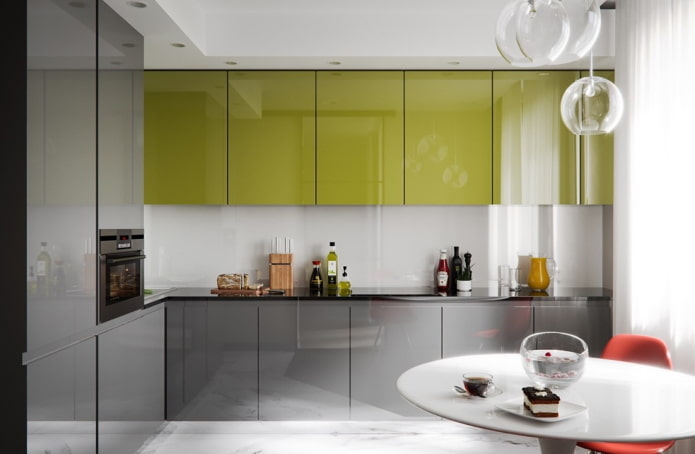 conception de cuisine dans les tons gris-vert