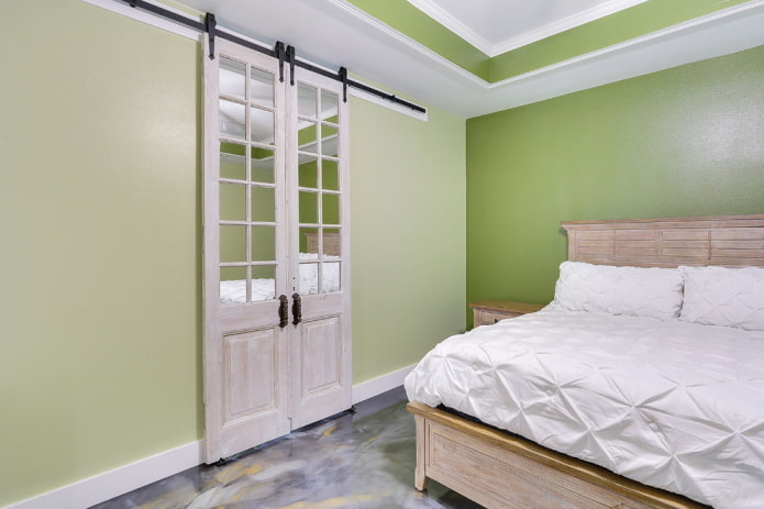 Décoration de chambre dans les tons verts