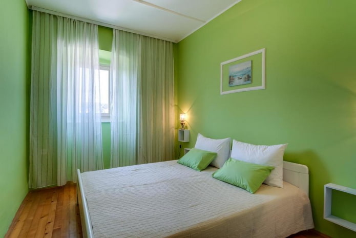 Intérieur de chambre dans des tons vert clair