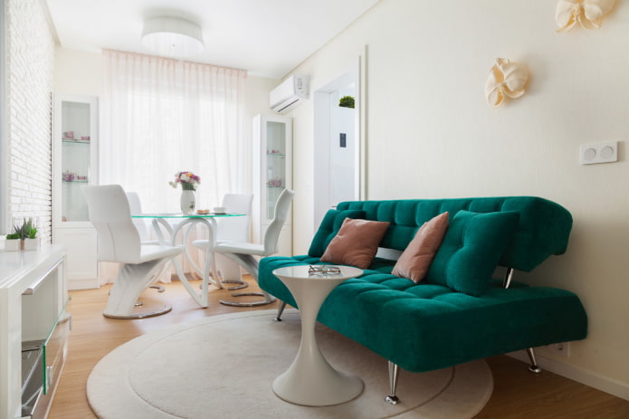 Canapé émeraude à l'intérieur