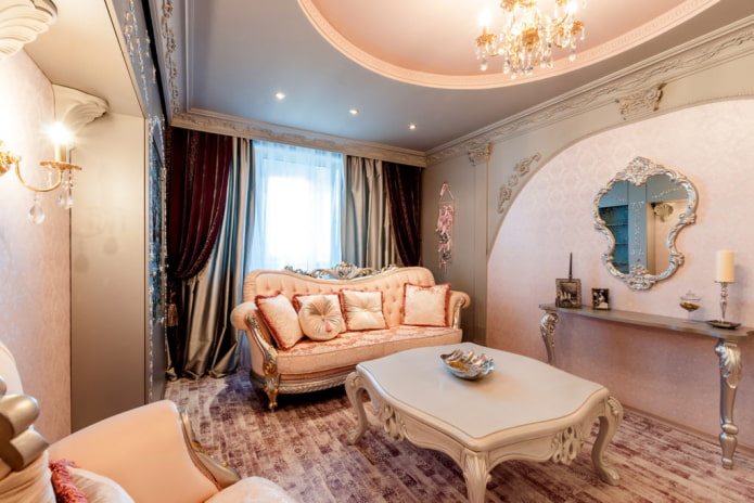 Miroir d'entrée de style baroque