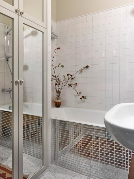 Décoration de salle de bains avec des mosaïques