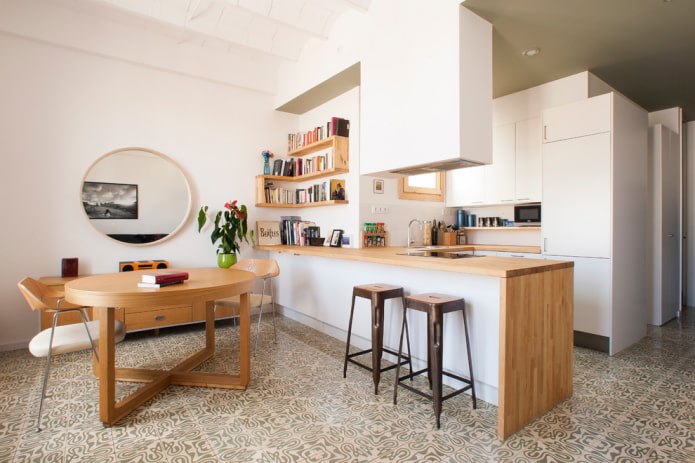 miroir dans l'intérieur de la cuisine de style scandinave