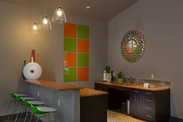 Décoration de miroir dans la cuisine