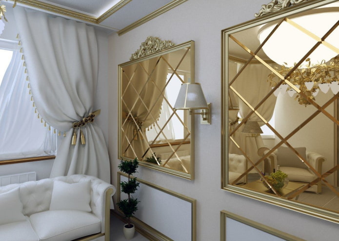 Miroirs biseautés dans un cadre baguette à l'intérieur