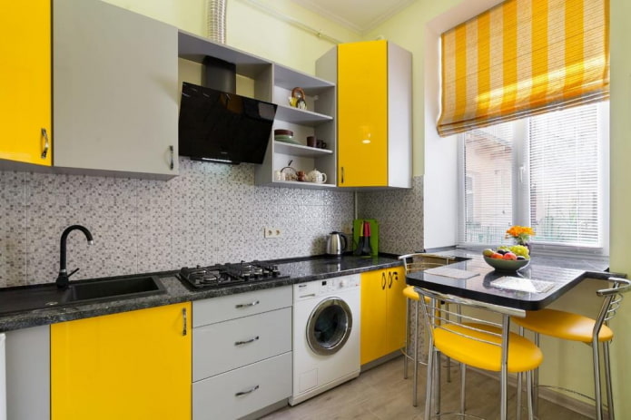 Rideaux de cuisine aux tons jaunes