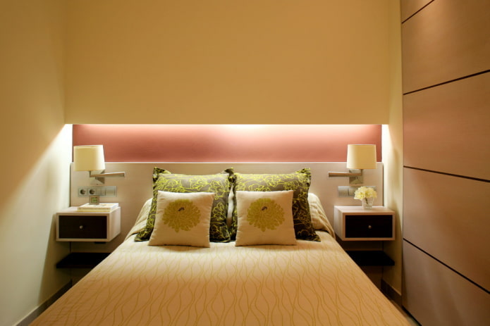 Décoration et éclairage de la chambre à coucher dans les tons jaunes